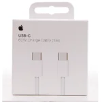 En vit låda med en Apple USB-C 60W laddningskabel (1 meter), med en bild av kabeln och USB-C-kontakterna på framsidan och en upphängningsflik upptill.