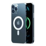 Det transparenta fodralet med MagSafe för iPhone X - iPhone 17 visar telefonens trippelkamera, Apple-logotypen, den tydliga MagSafe-cirkeln och skärmen med en grön laddningsikon.